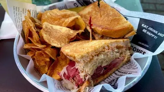 Traditional Reuben 