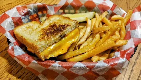 Kids Grilled Cheese & French Fries