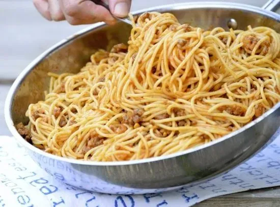Macaroni pasta
