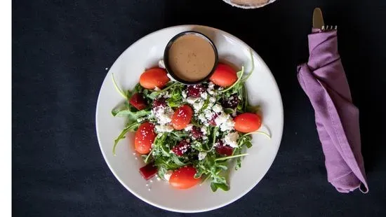 Full Arugula & Goat Cheese Salad