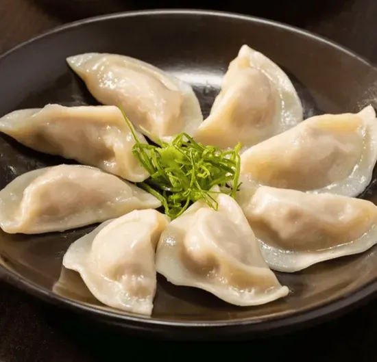 Steamed Dumpling (8) / 水饺