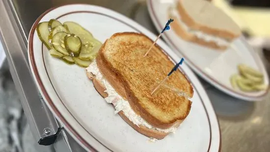 Tuna Sandwich Deluxe