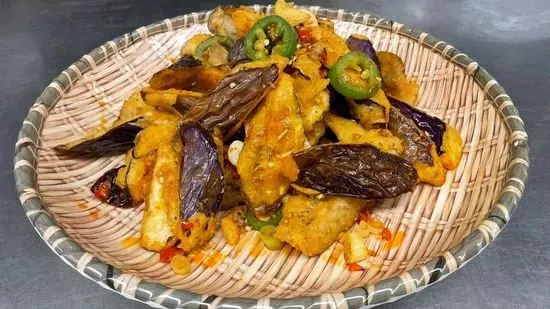D3. Dry Fried Sliced Eggplant
