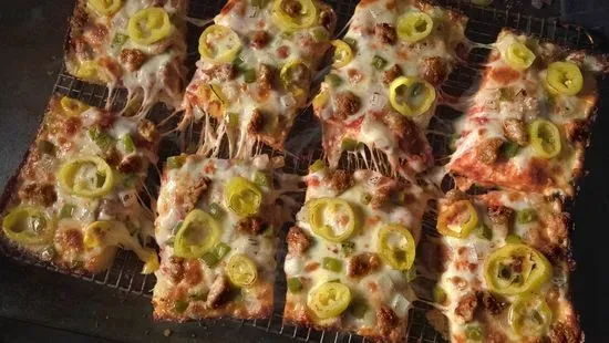 Detroit-Style Eugene Supreme® Pizza