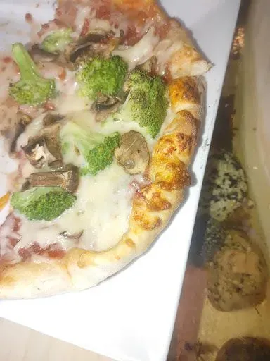 Veggi Pizza