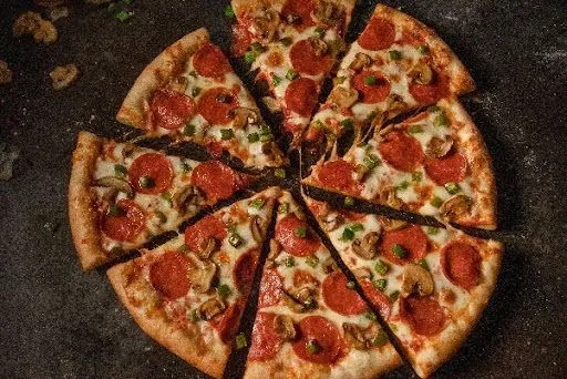 Hand Tossed Round