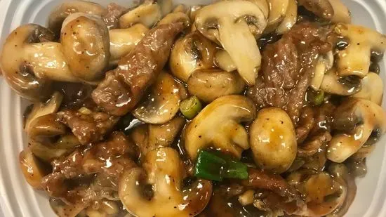 70. Beef with Mushroom 蘑菇牛