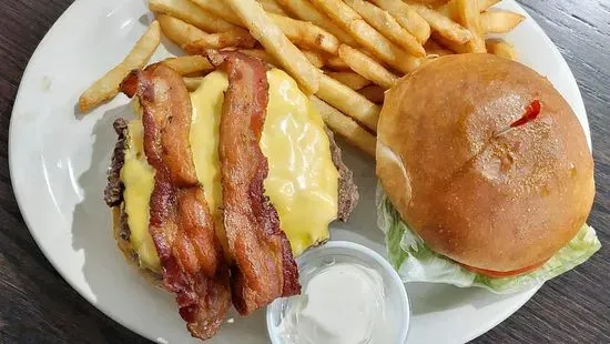 Bacon Cheeseburger