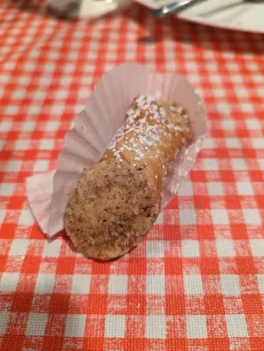 Homemade Cannoli