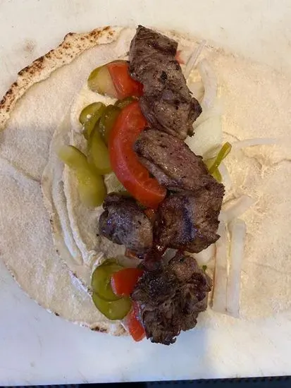lamb kabob pita