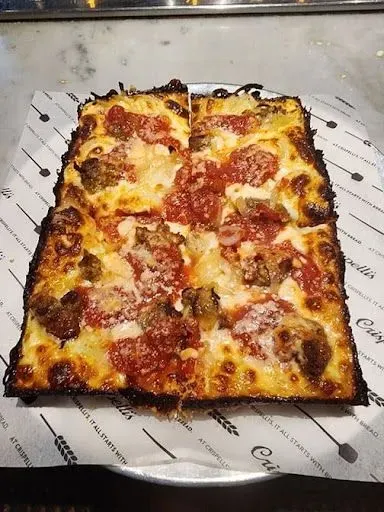 LG Deep Fennel Sausage