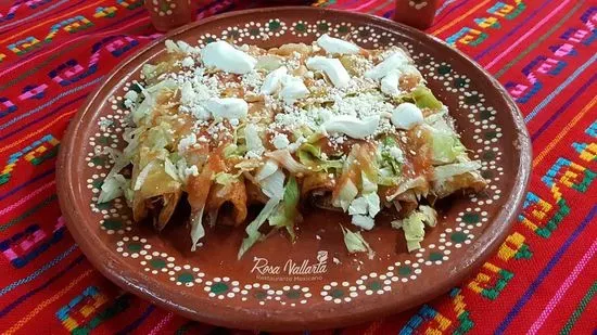 Enchiladas Verdes Or Rojas