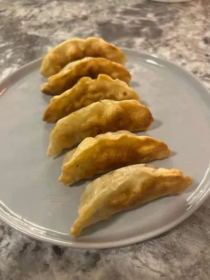 8 Fried Dumpling