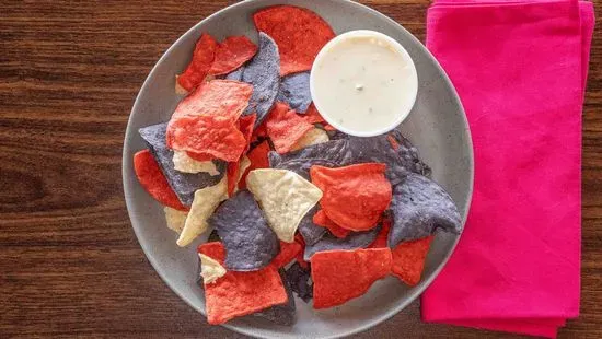 Chips & Queso