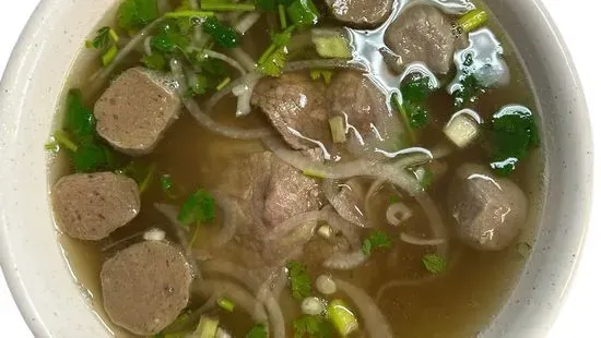 P11. Steak, Flank Meatball Pho