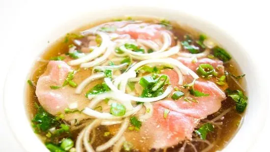 P1. Rare Steak Pho