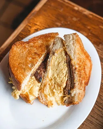 BREAKFAST SANDWICH
