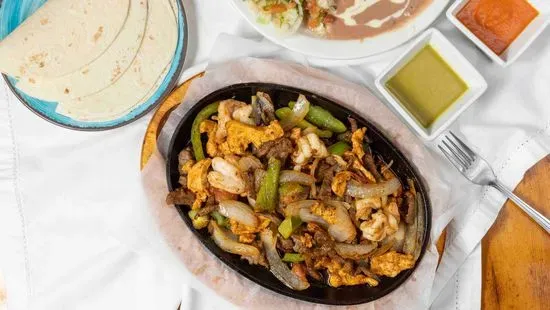 Maru's Fajita