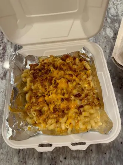 Grown Up Mac 'N Cheese 