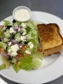 Salad & 1/2 Sandwich