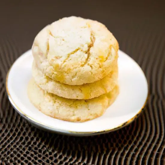 Almond Cookies (3)