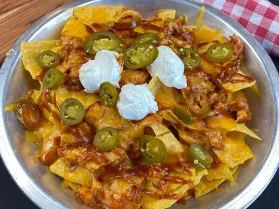 BBQ Chicken Nachos Large