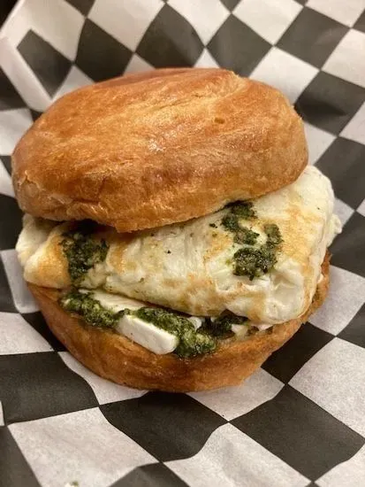 White and Pesto Breakfast Sandwich