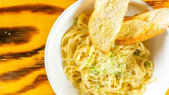 Fettuccine Alfredo