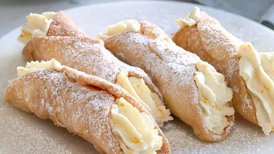 CANNOLI