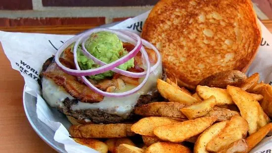 1/2 Guac Burger w/Fries