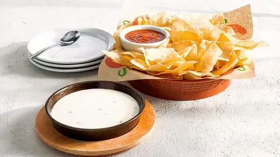 White Skillet Queso