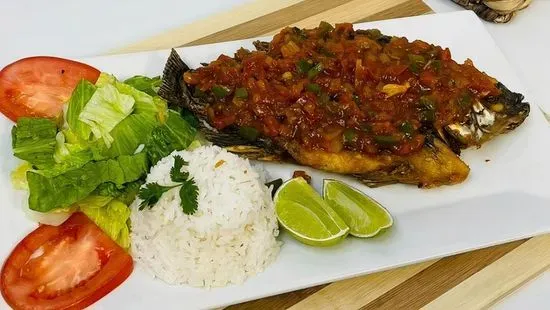 Mojarra en Salsa Picante / Tilapia in Hot Sauce