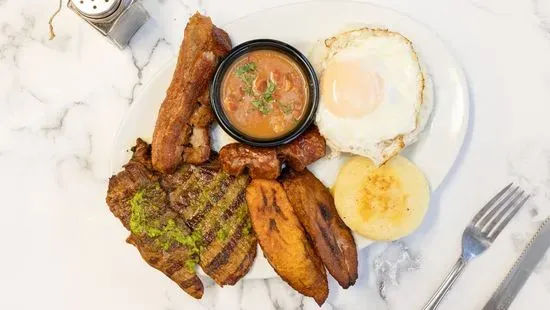 Mini Bandeja Paisa (No Aguacate) / Mini Paisa Platter (No Avocado)