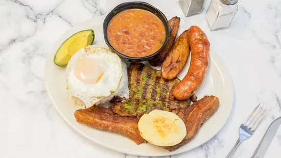 Bandeja Paisa / Paisa Platter