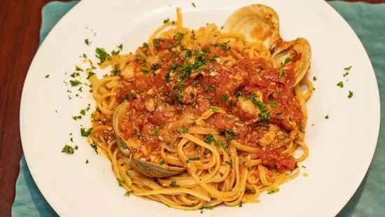 Linguine with Red Clam Sauce Catering