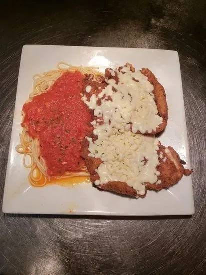 Pollo a la Parmesana / Chicken Parmigiana