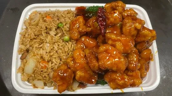 General Tso's Chicken Combo晚左鸡