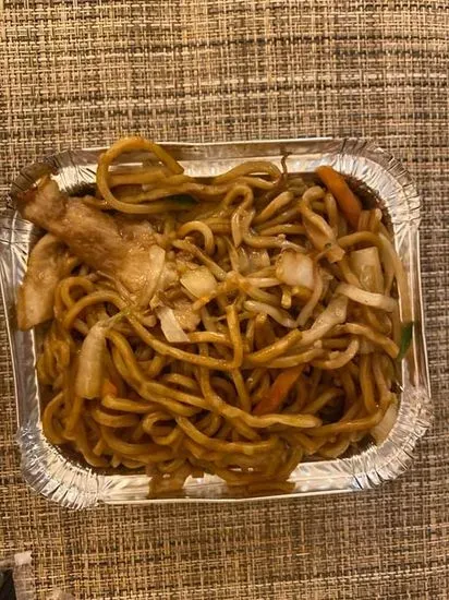 C10. Chicken Lo Mein