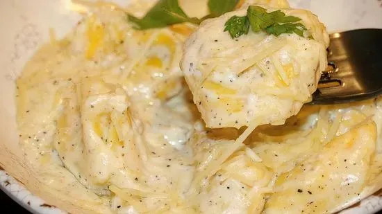 Whole Portion Tortelloni Alfredo