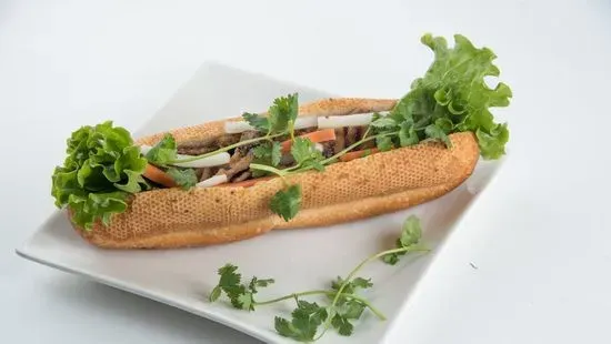 M3. Bánh Mì Gà Nướng