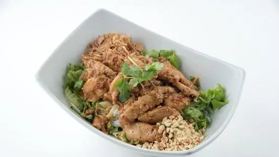 B7. Bún Gà Xào Sả Ớt