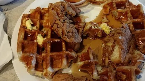 Chicken & Waffles Breakfast