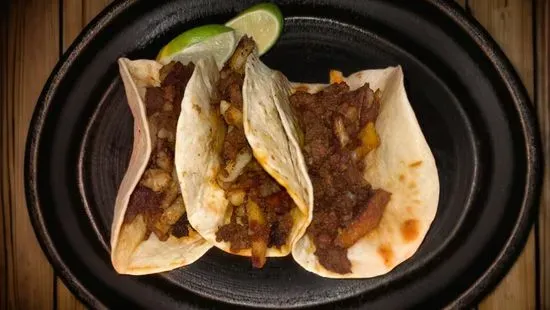 Chorizo y Papas Tacos