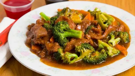 74. Beef w. Broccoli (芥兰牛)