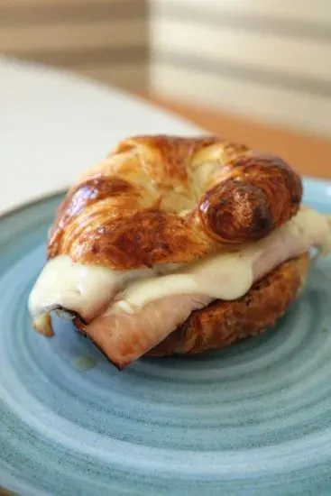 Ham & Cheese Croissant