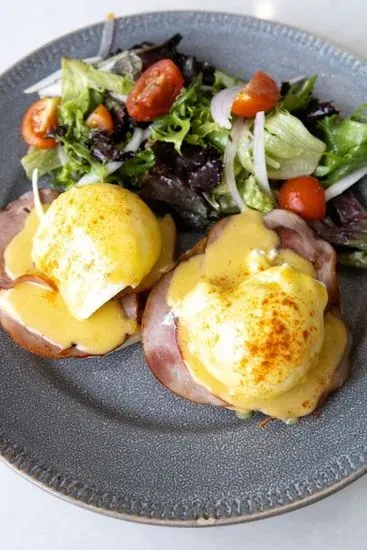 Canadian Eggs Benedict