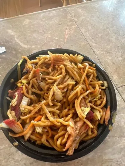 39. Roast Pork Lo Mein