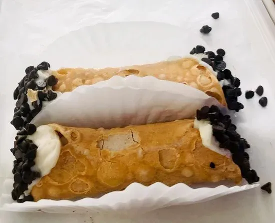 Cannoli 