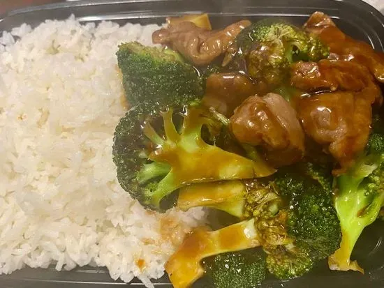 C9. Beef with Broccoli