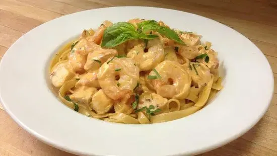 Fettuccine Aurora